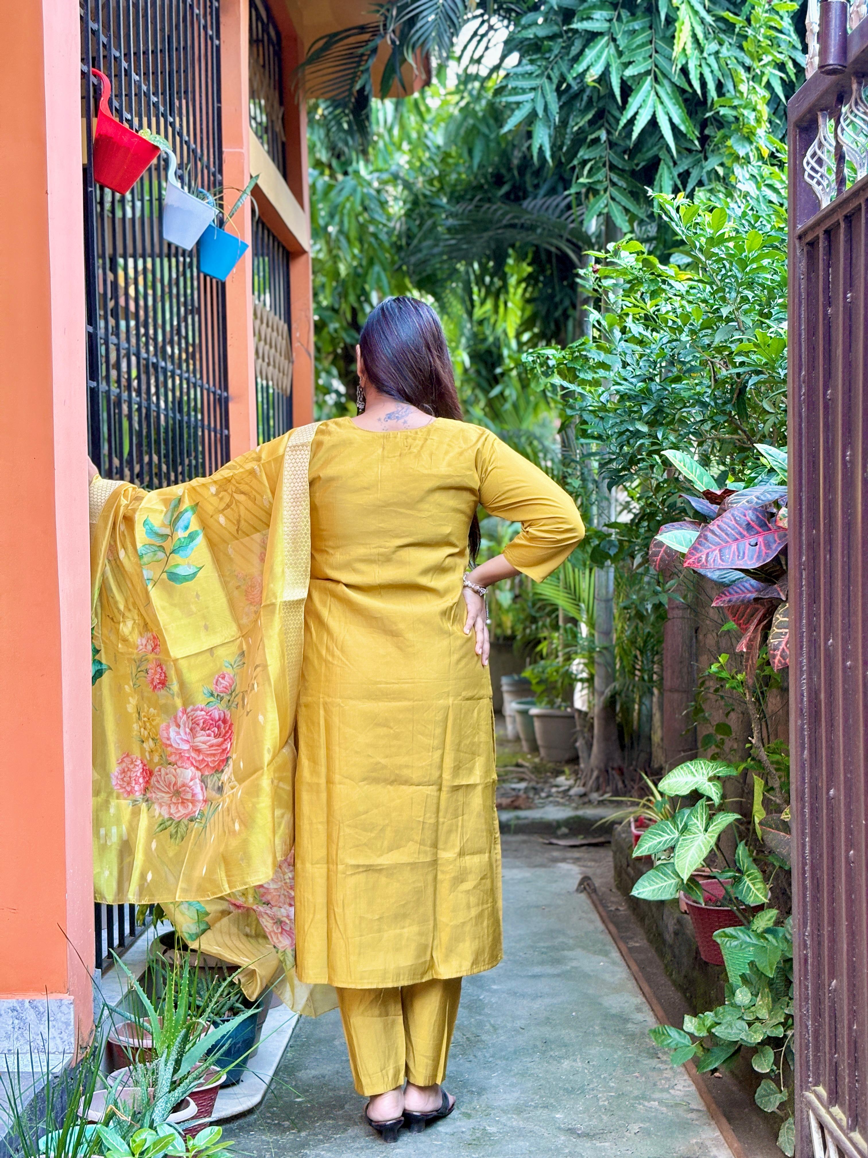 Golden Glow in the Garden